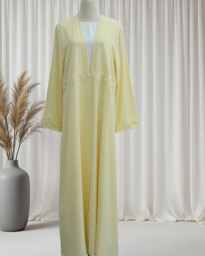 The Élise Lace-Trimmed Abaya Set (IA185)