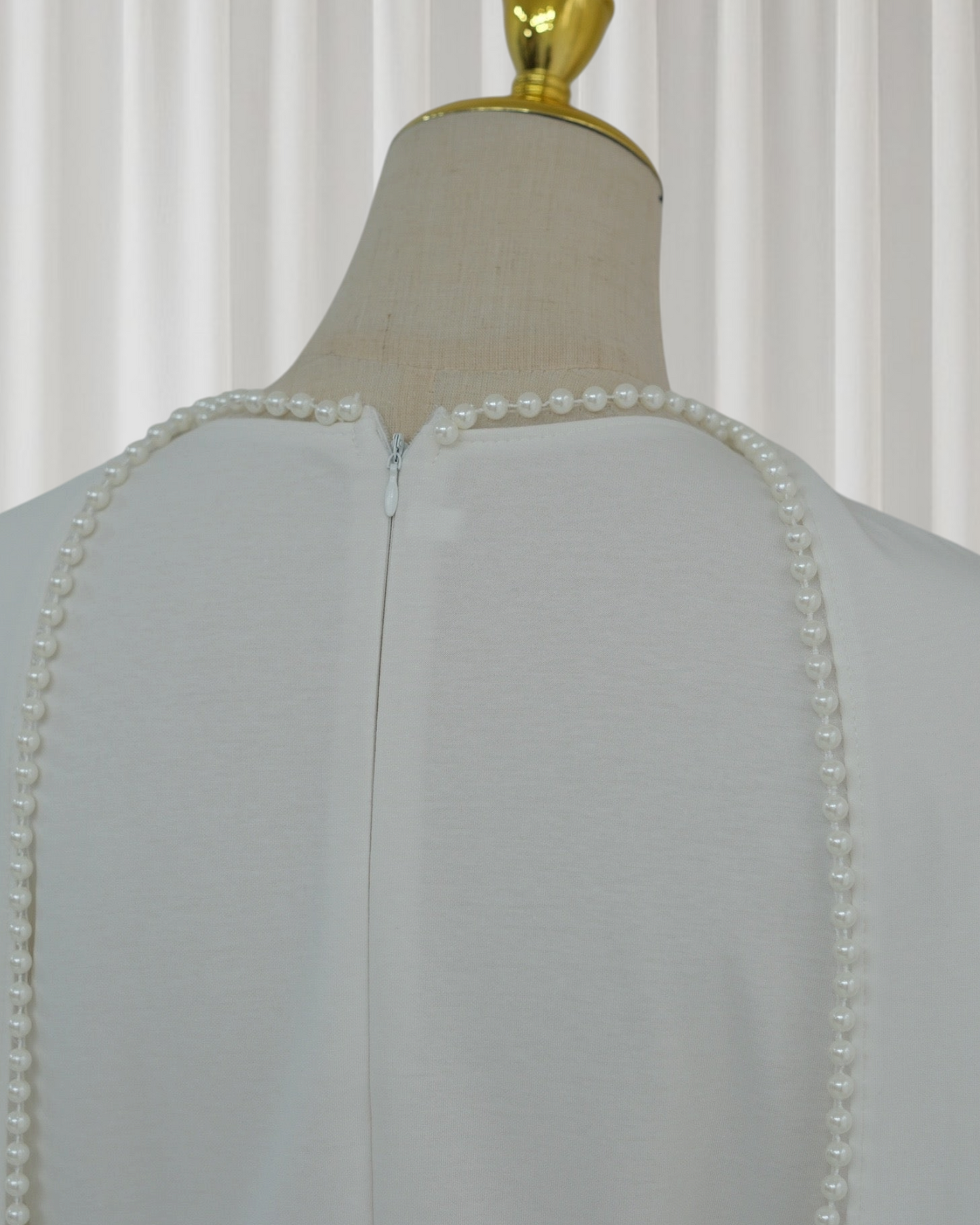 The Atelier Pearl Cape Dress - White (DW158)