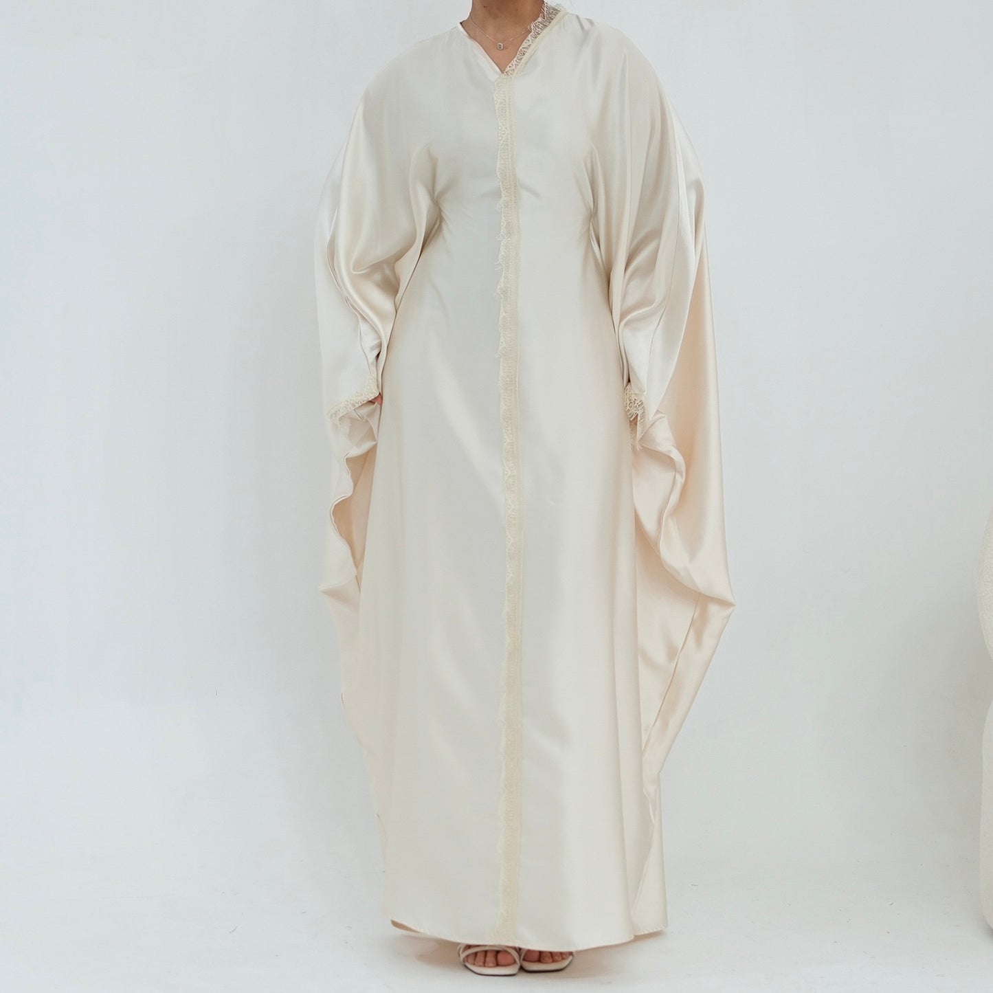 Amirah Butterfly Abaya (EG145)