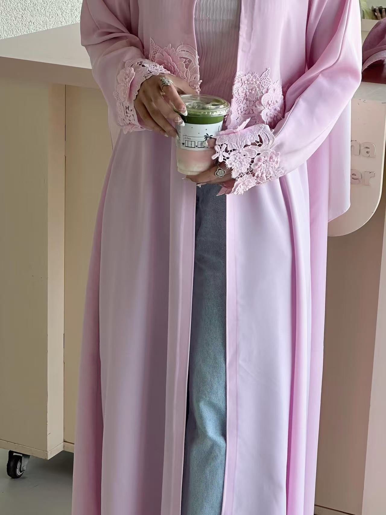 The Élise Lace-Trimmed Abaya Set (IA185)