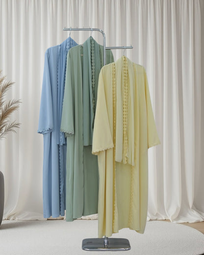 The Bloom Abaya Couture 
(EG137)
