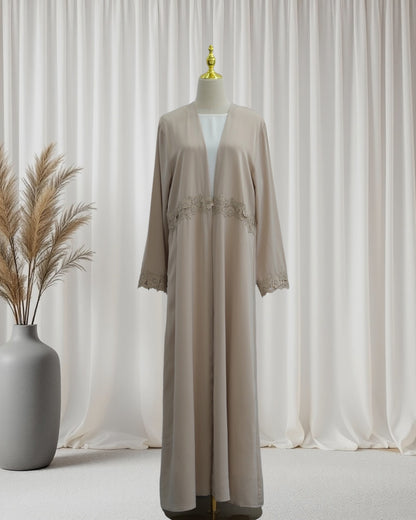 The Élise Lace-Trimmed Abaya Set (IA185)