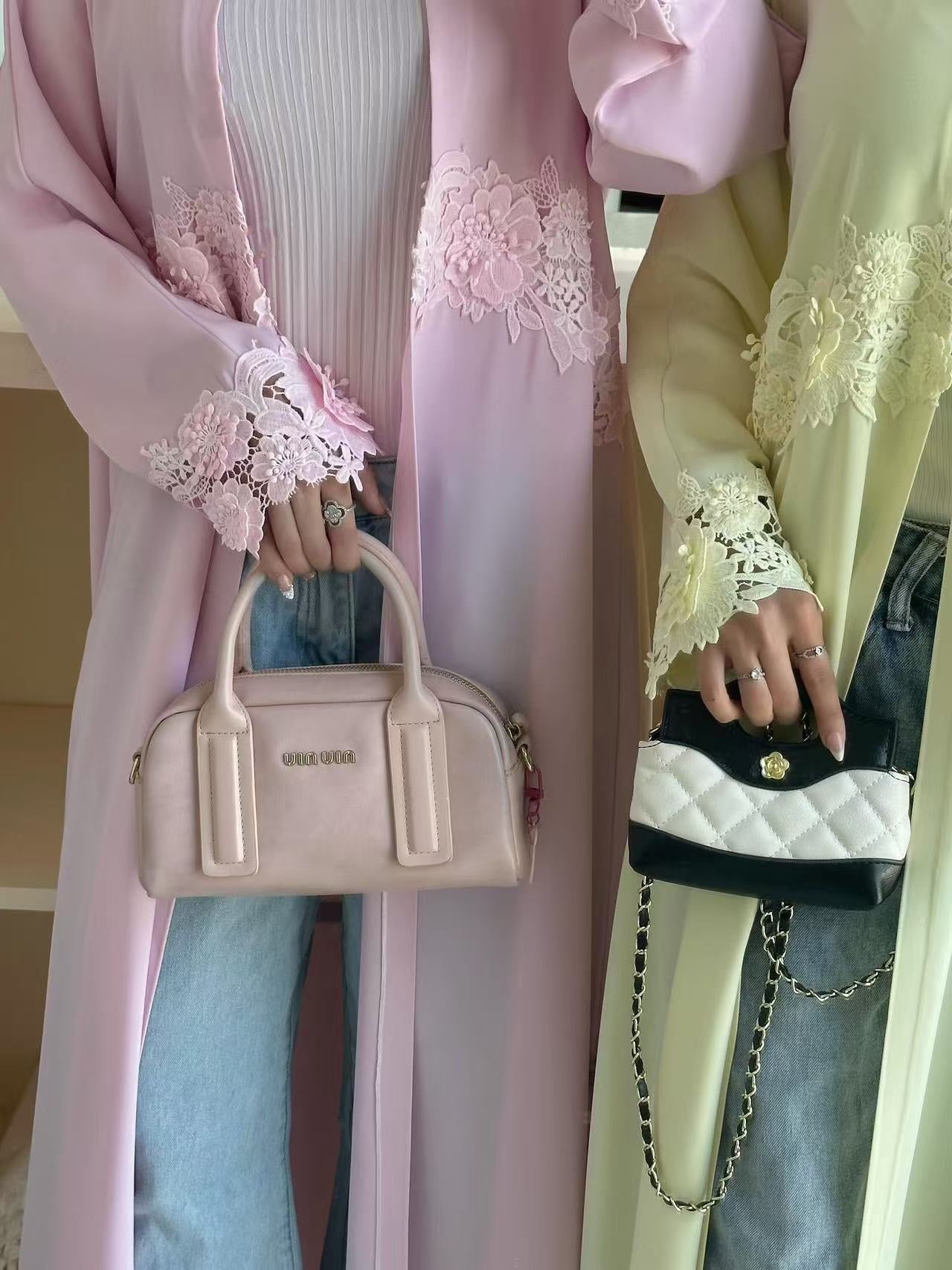 The Élise Lace-Trimmed Abaya Set (IA185)
