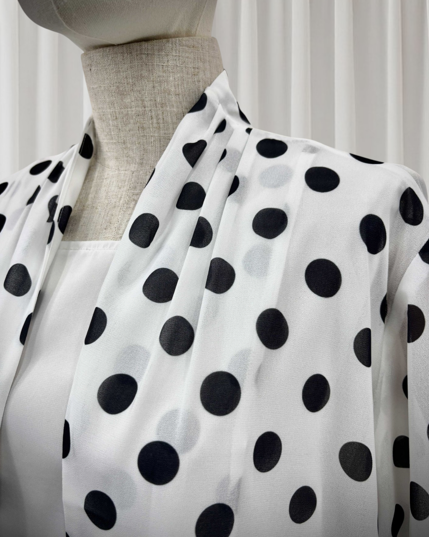 Zayna - Polka Dot Abaya Set (IA178)