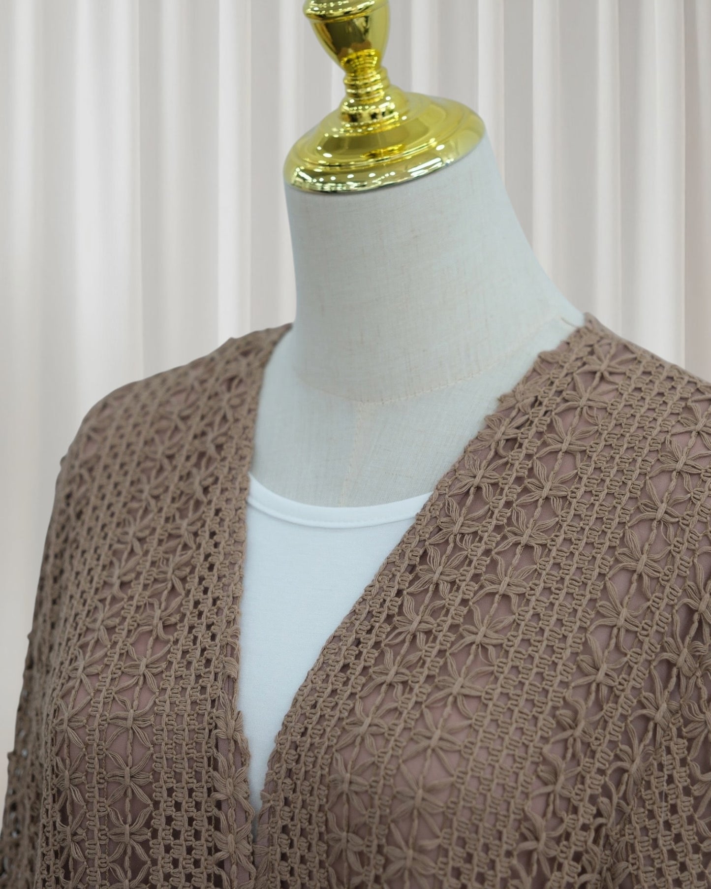 The Noire Mesh Abaya Set (IA187)