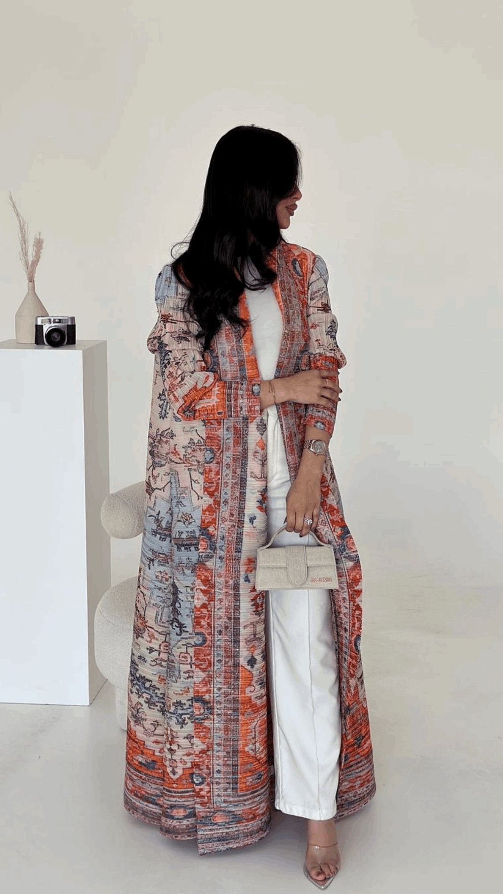 Sunkissed Pleated Abaya
