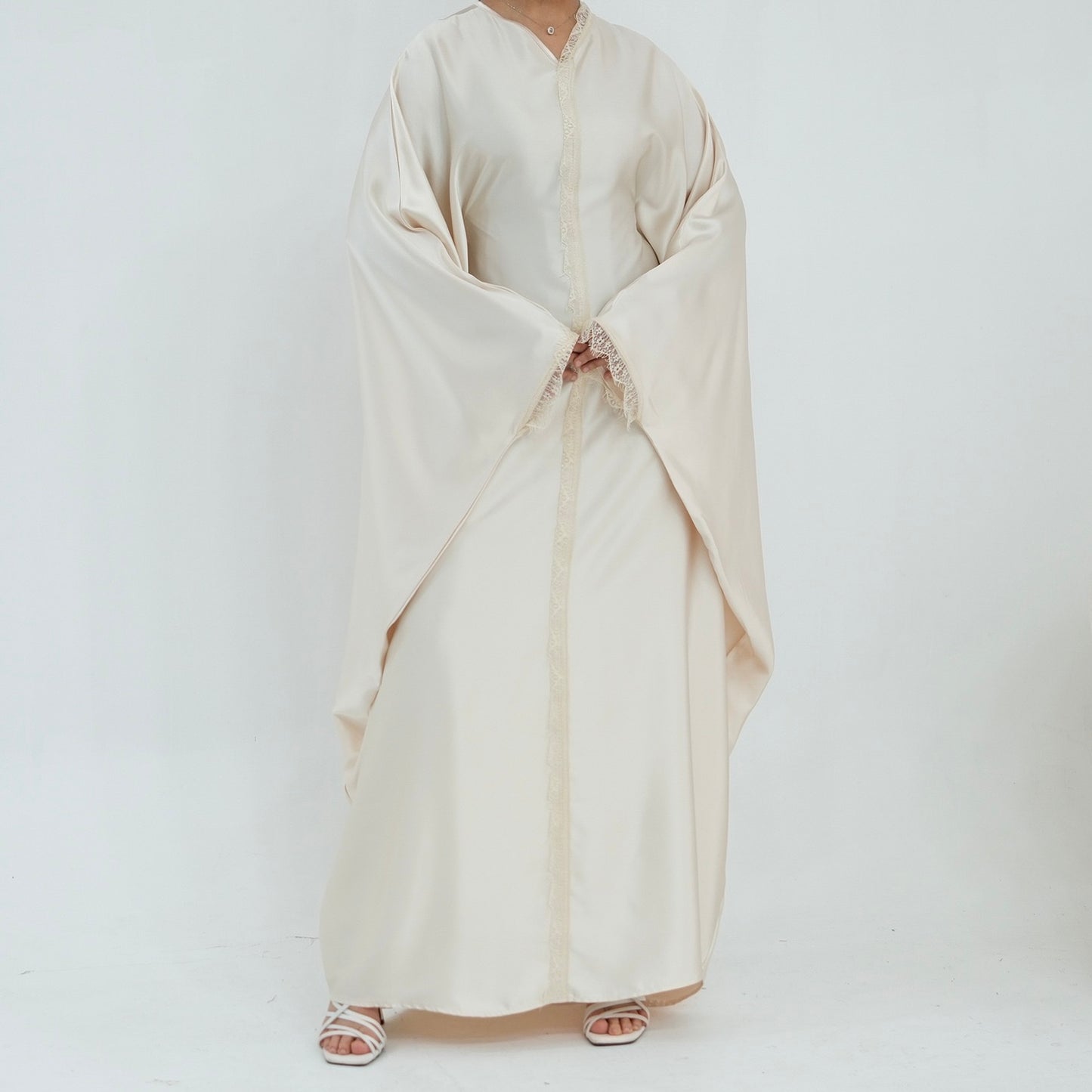 Amirah Butterfly Abaya (EG145)