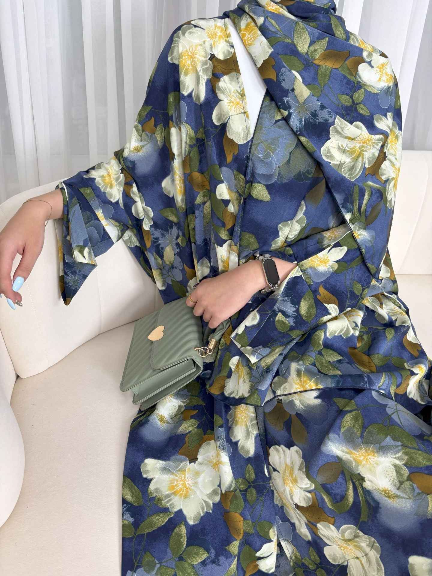 Zuhra - Floral Print Abaya Set (IA175)
