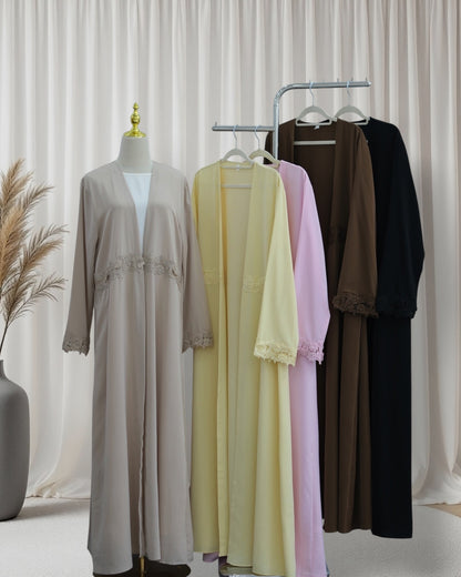 The Élise Lace-Trimmed Abaya Set (IA185)