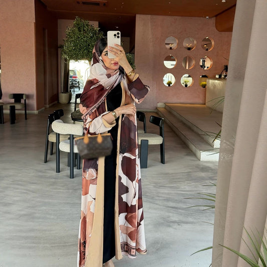 The Petal Essence Abaya (IA181)