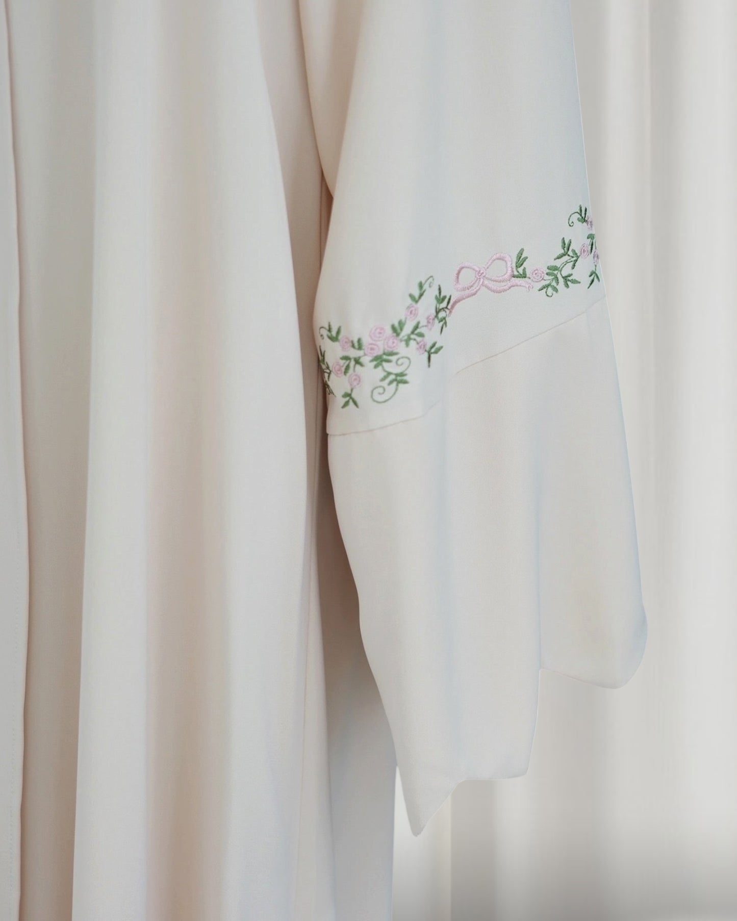 Rosette Floral Embroidered Abaya Set (EG143)