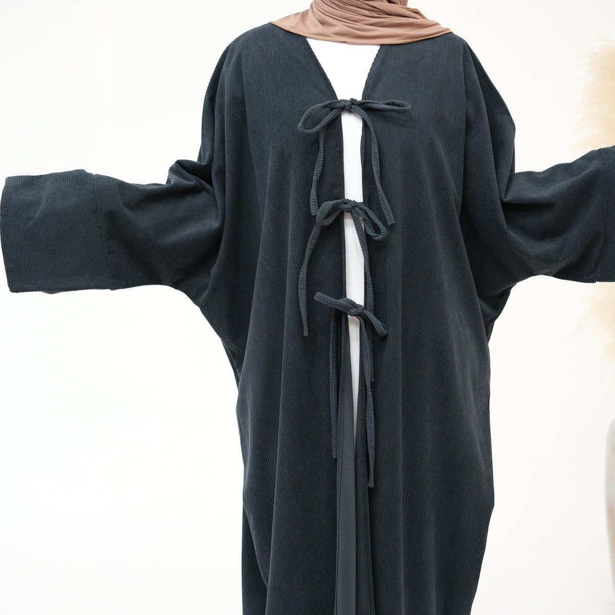 Maison Winter Abaya