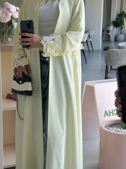 The Élise Lace-Trimmed Abaya Set (IA185)