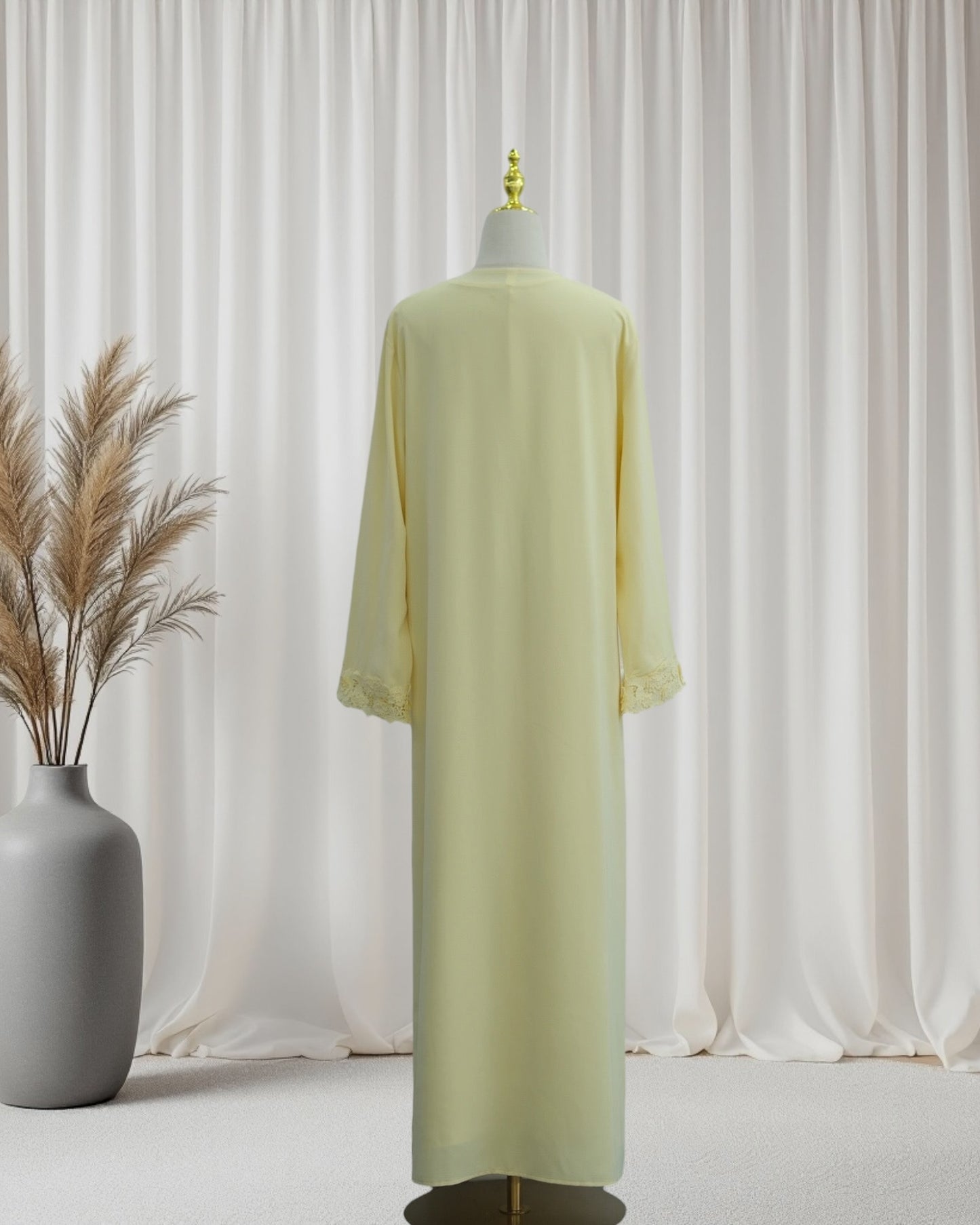 The Élise Lace-Trimmed Abaya Set (IA185)