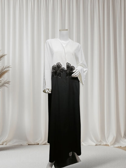 The Crystal Dusk Abaya
(EG116)