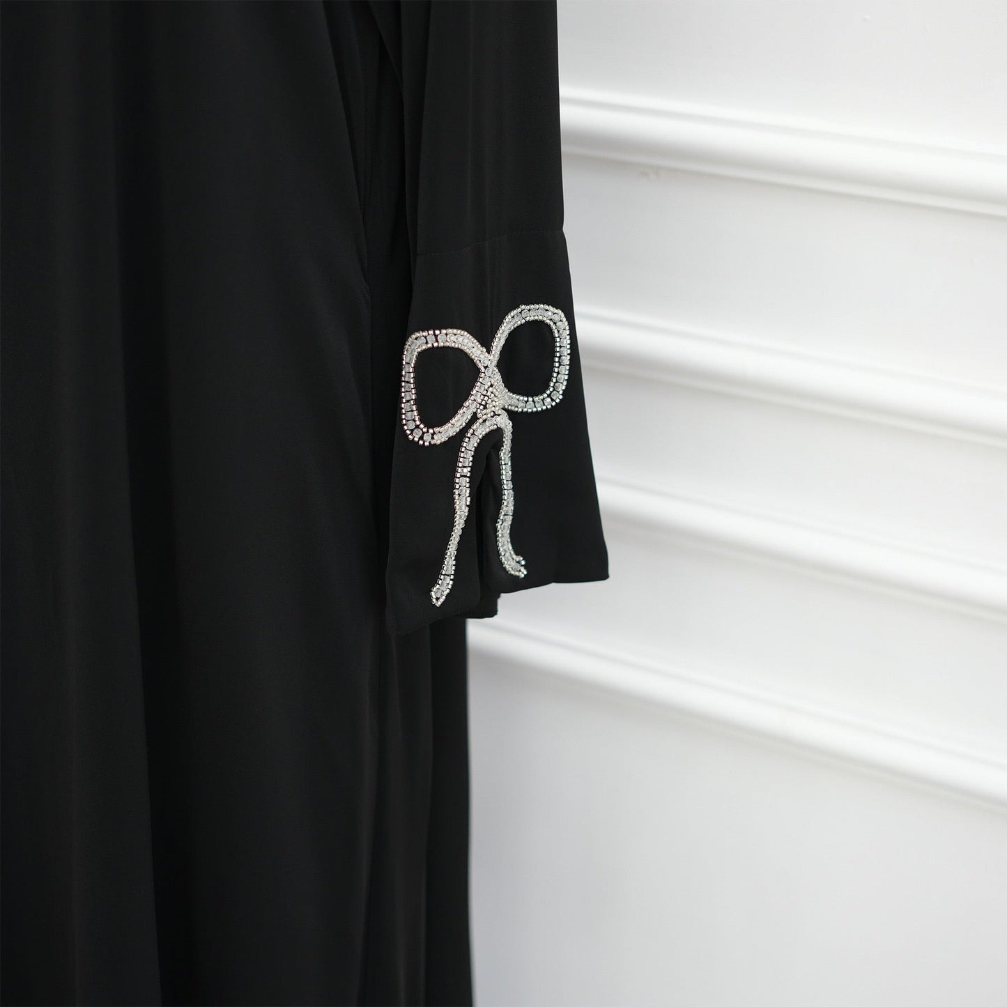 Cherry Fawn Handcrafted Silver Bow Sleeves Abaya (EG124) - Elara Global