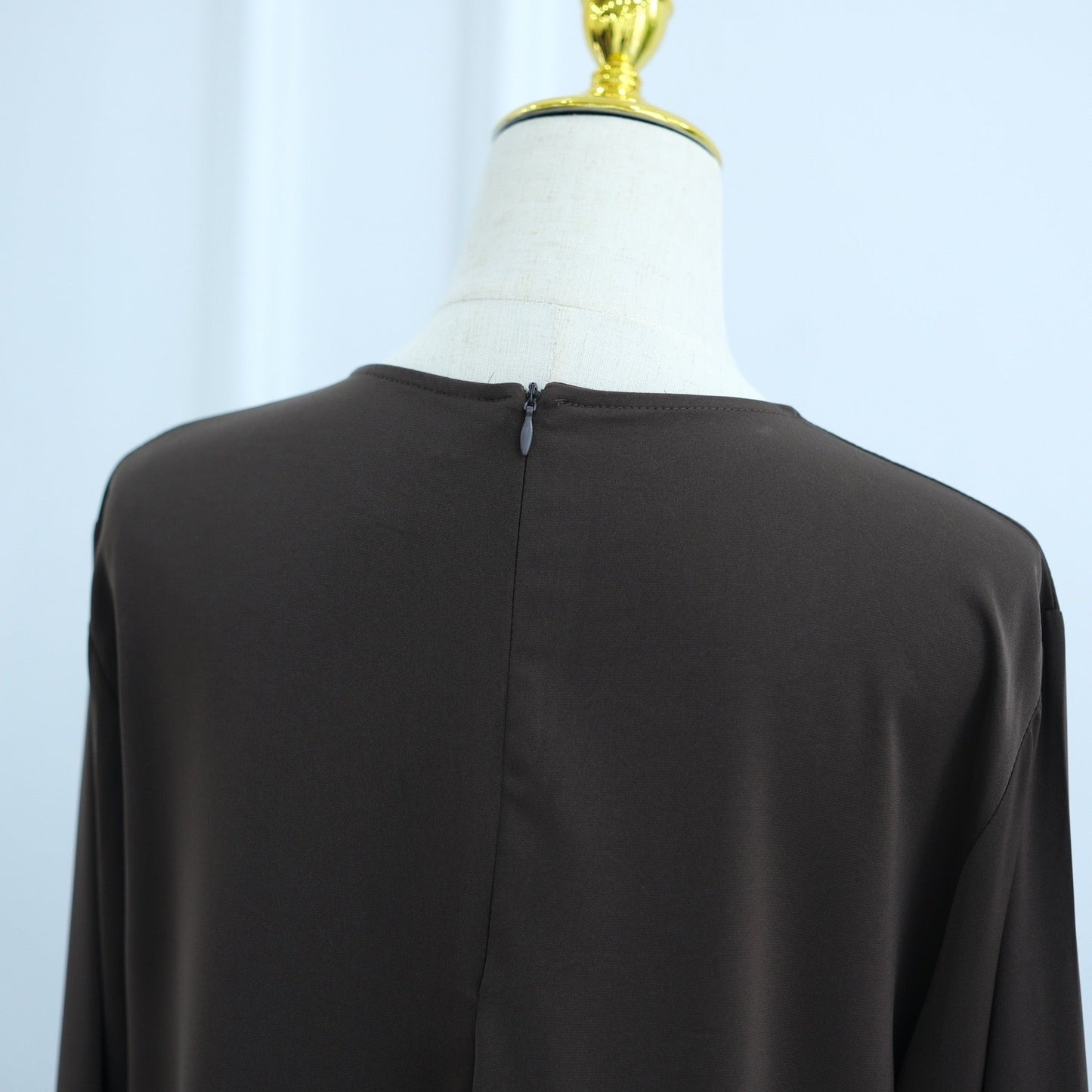 Cherry Fawn Handcrafted Silver Bow Sleeves Abaya (EG124) - Elara Global