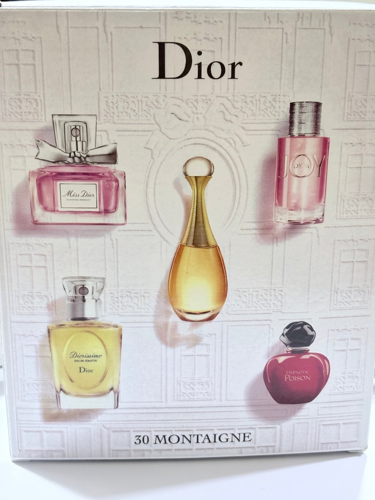Dior 30 Montaigne Perfume Set - Elara Global
