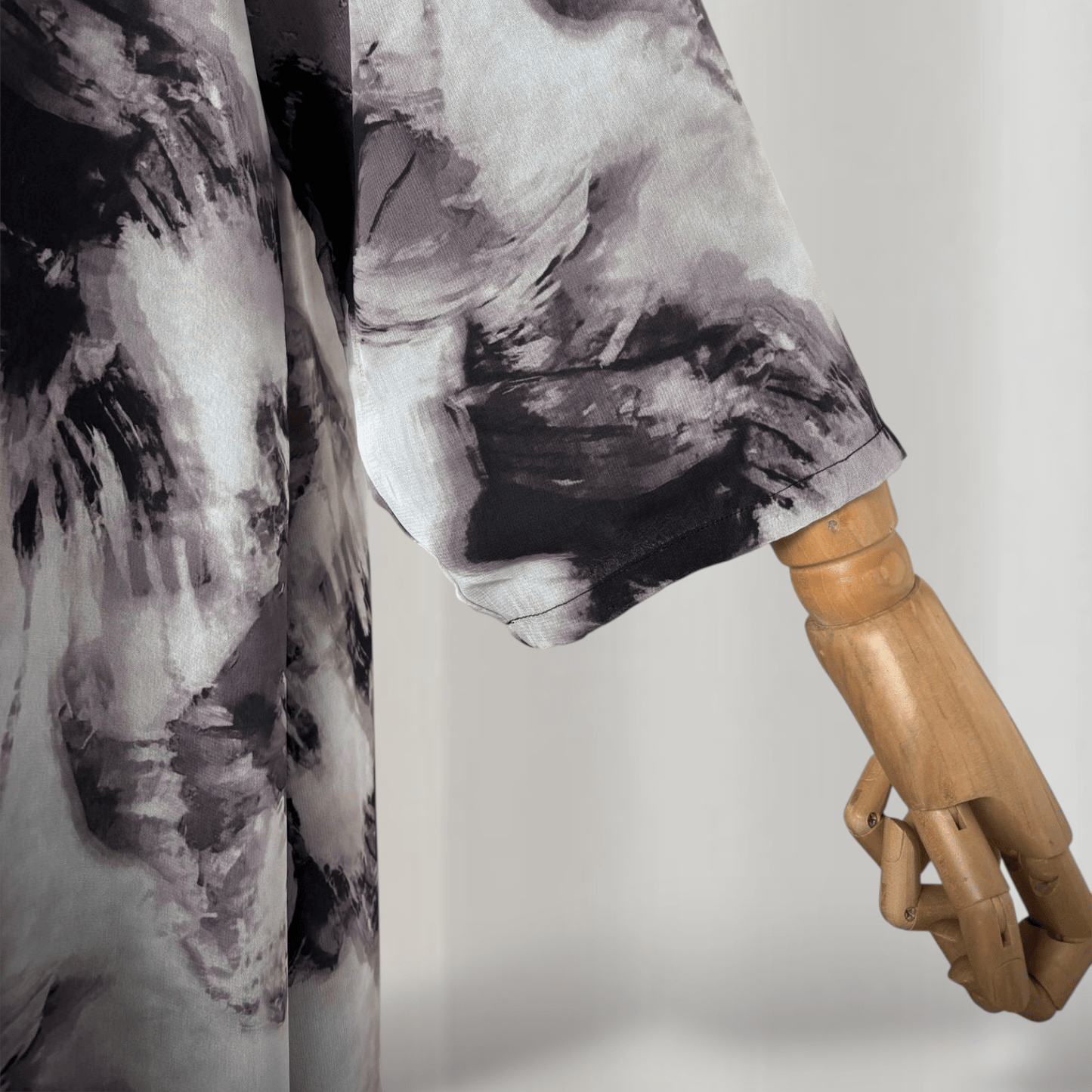 Noorah Printed Abaya Set (IA147) - Ikah