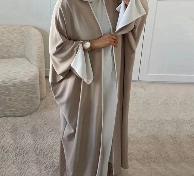 Piping Abaya With Split Sleeves(EG128) - Elara Global