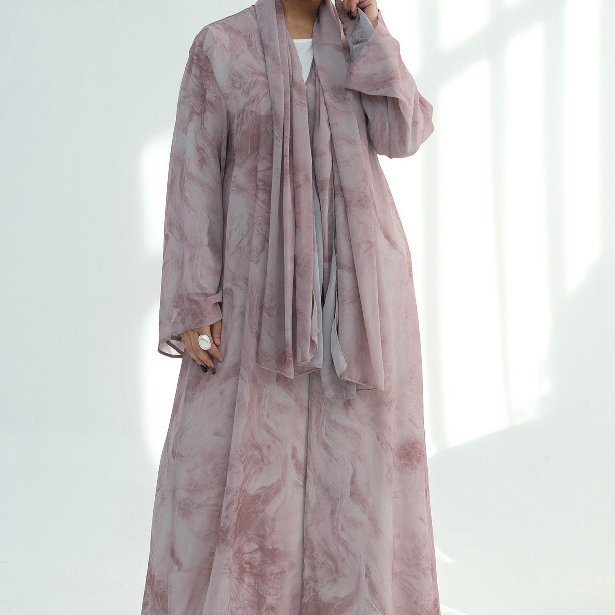 The Étoile Print Abaya Set (EG127) - Ikah