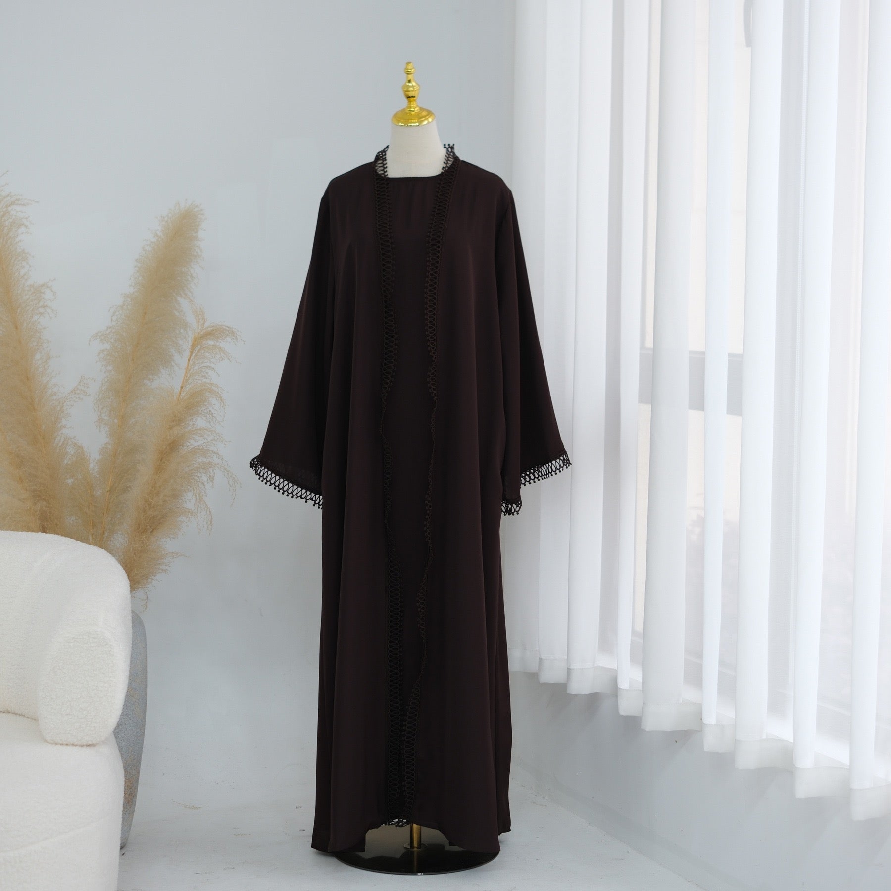 The Lunar Grace Couture (EG136) - Elara Global