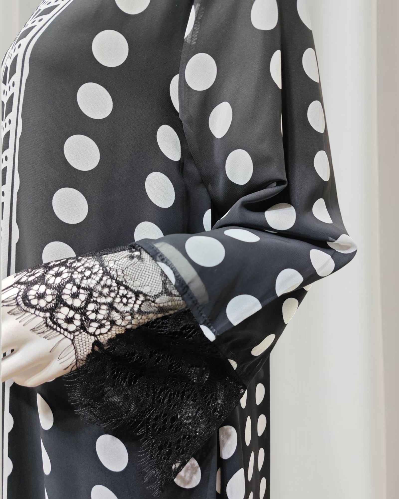 The Polka Dot Abaya Set (EG142) - Ikah
